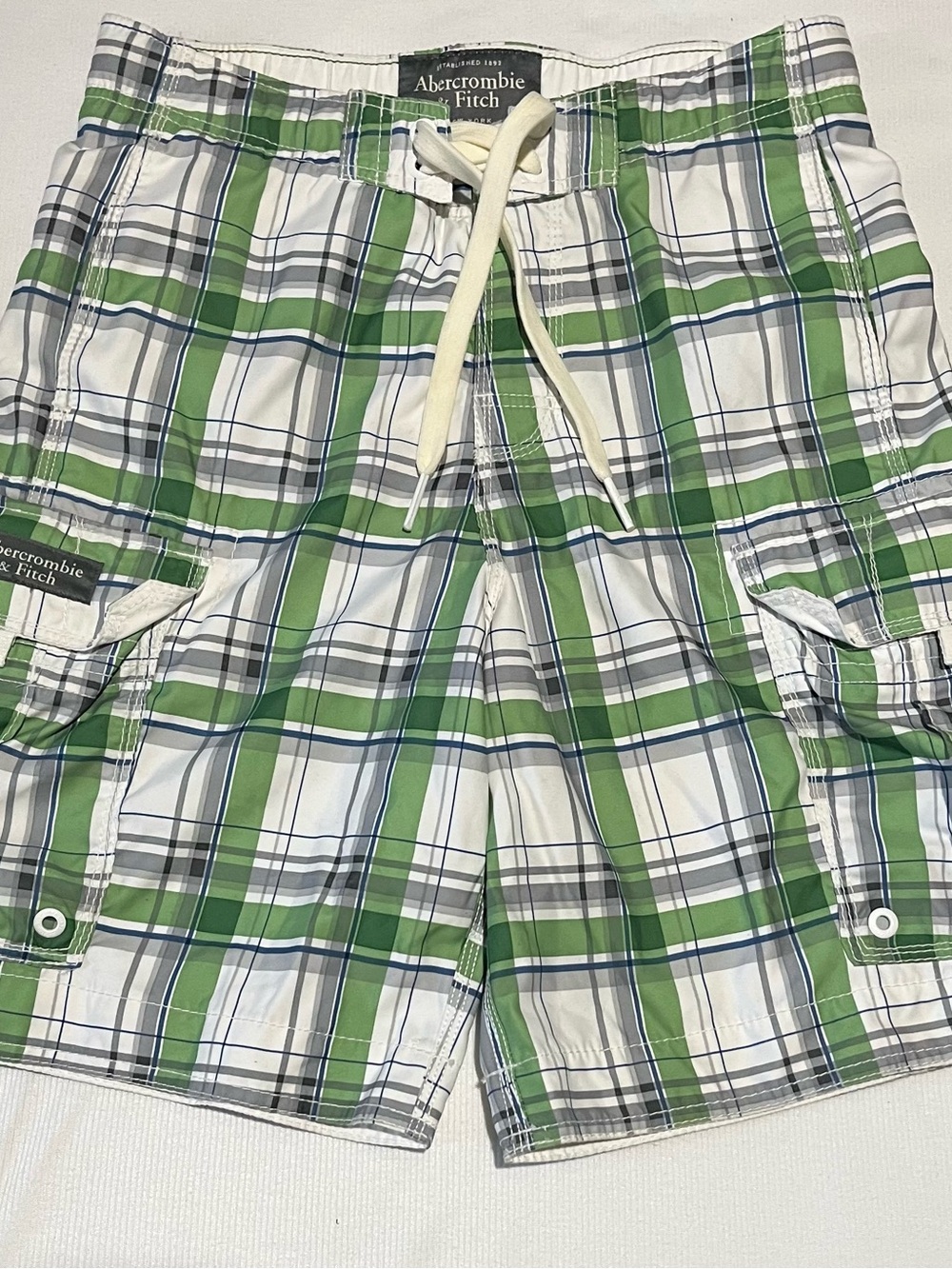 Abercrombie & Fitch Green White Lined Plaid Cargo Shorts Y2K Size S Small 32